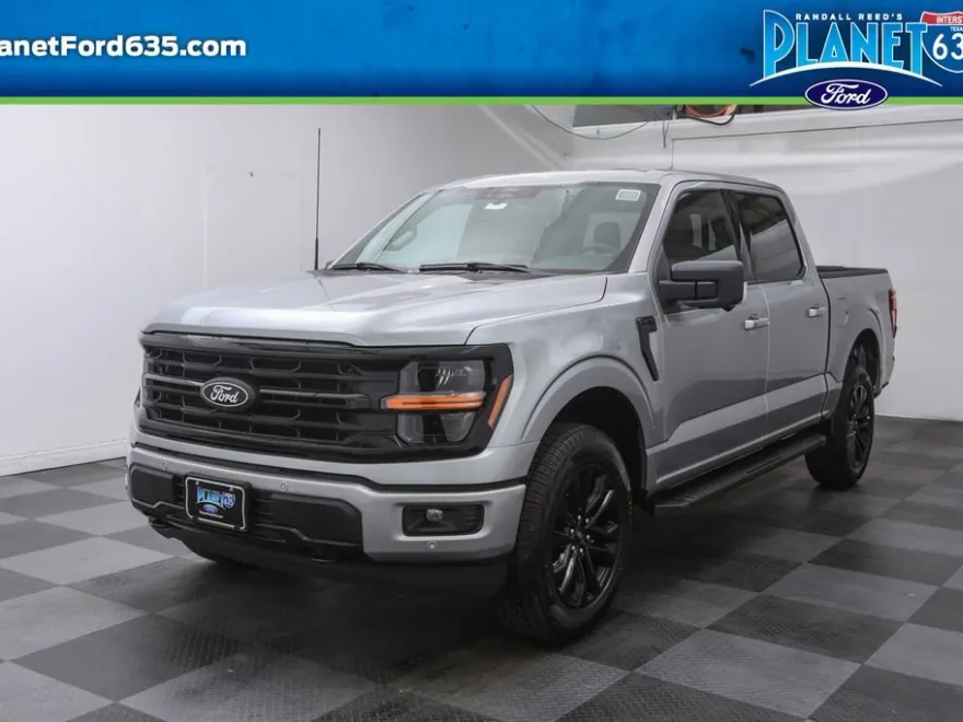 2025 Ford F-150 XLT photo 1