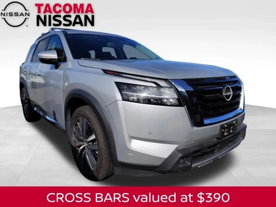 2022 Nissan Pathfinder Platinum photo 1