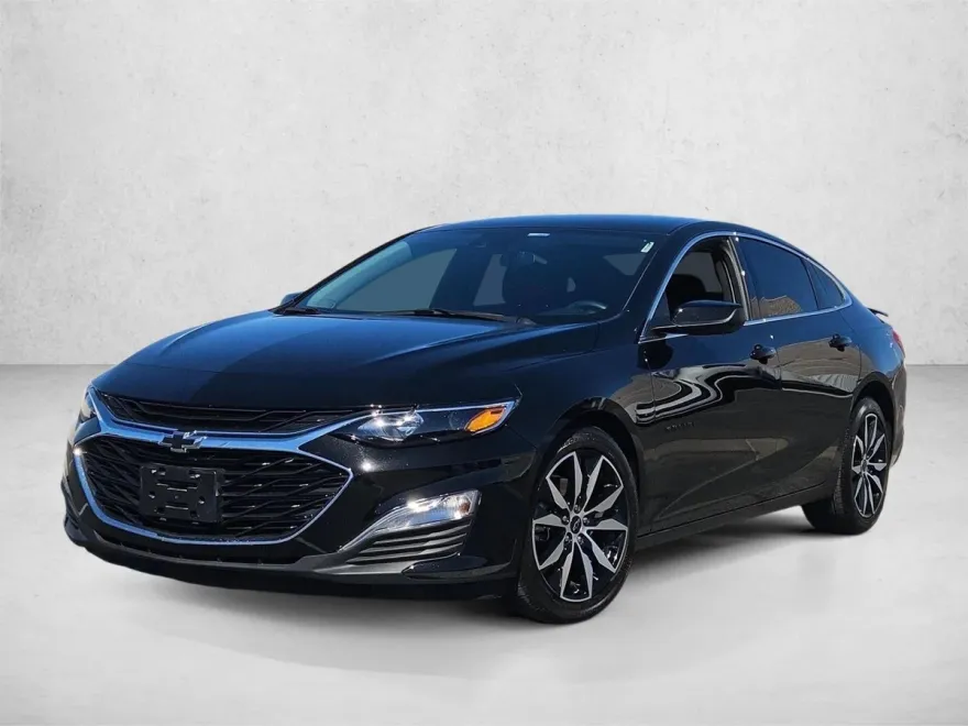 2024 Chevrolet Malibu RS photo 1
