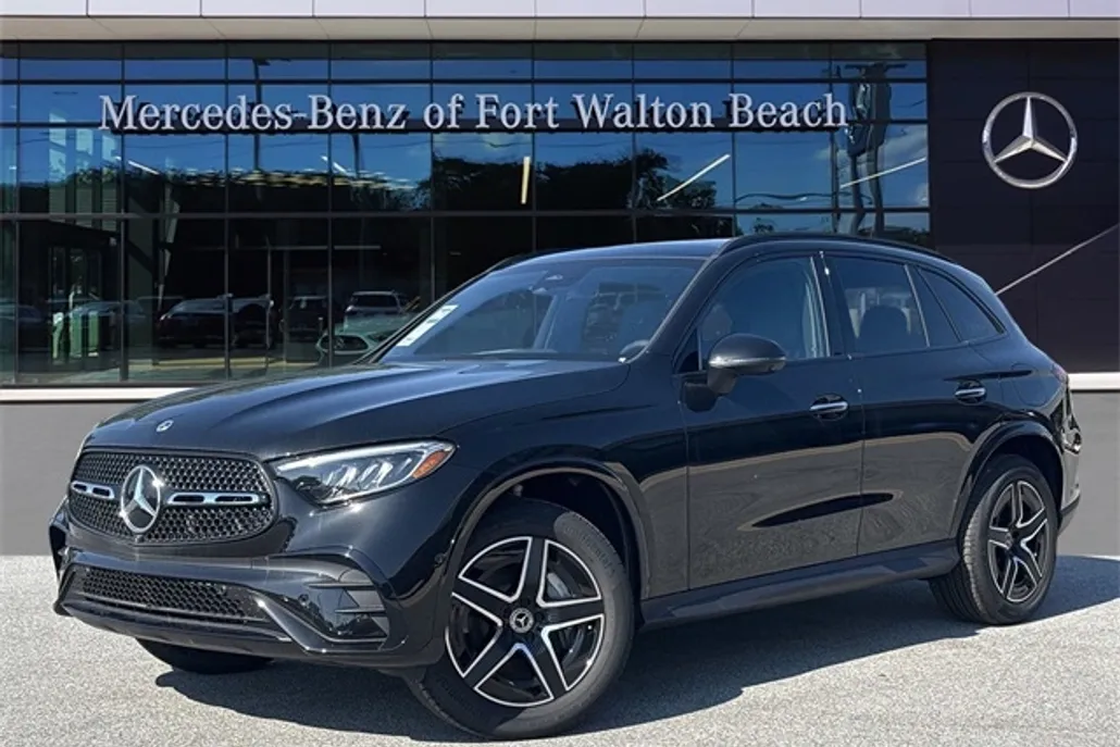 2025 Mercedes Benz GLC 350e 4MATIC photo 1