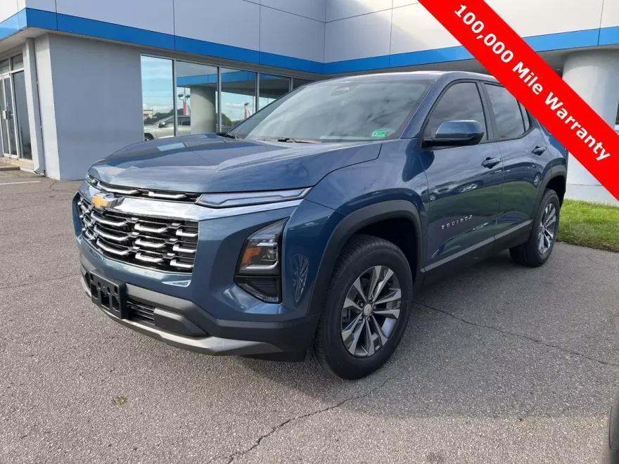 2026 Chevrolet Equinox LT photo 1
