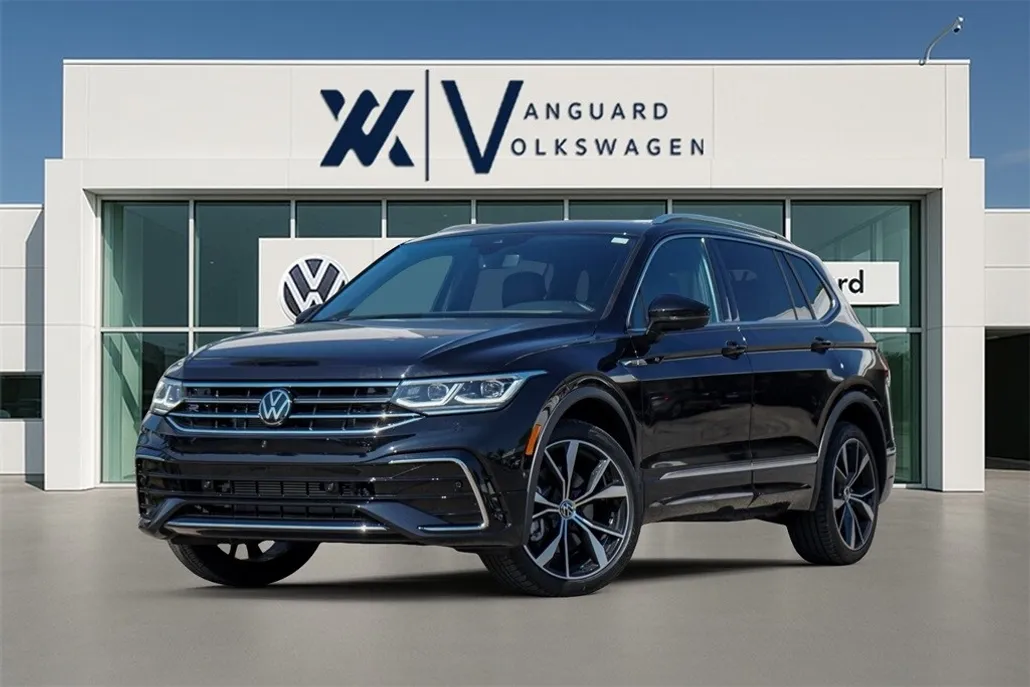 2024 Volkswagen Tiguan SEL R-Line Black photo 1