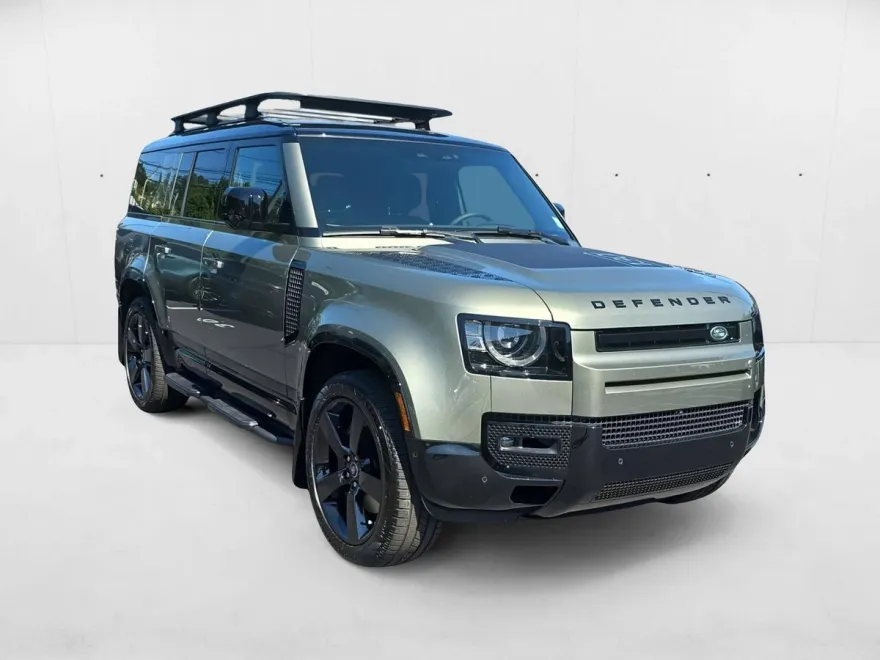 2025 Land Rover Defender X-Dynamic SE photo 1