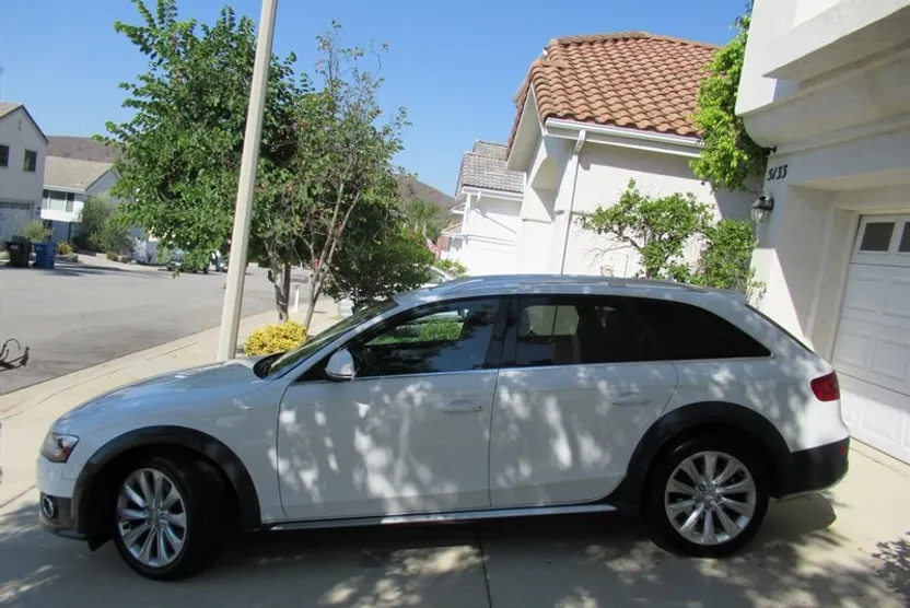 2015 Audi A4 Allroad Quattro Premium photo 1