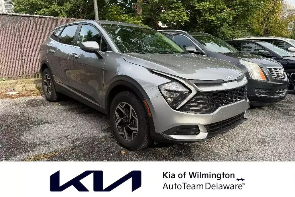 2023 Kia Sportage LX photo 1