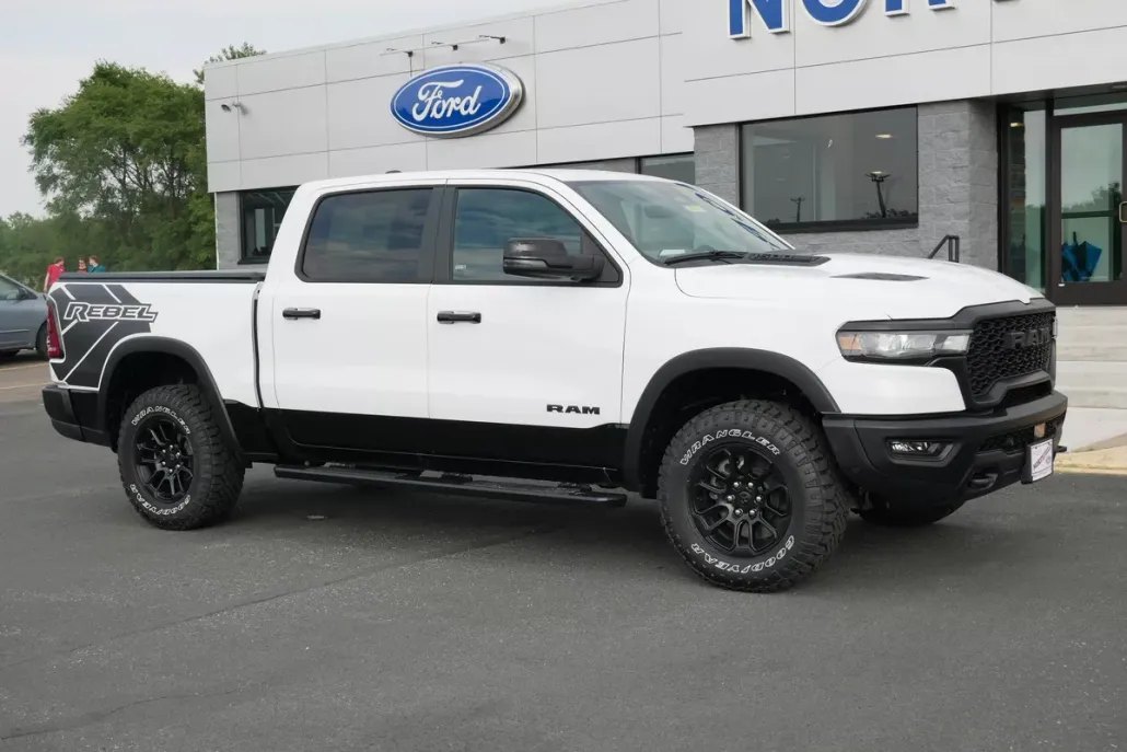 2025 Ram 1500 Rebel photo 1