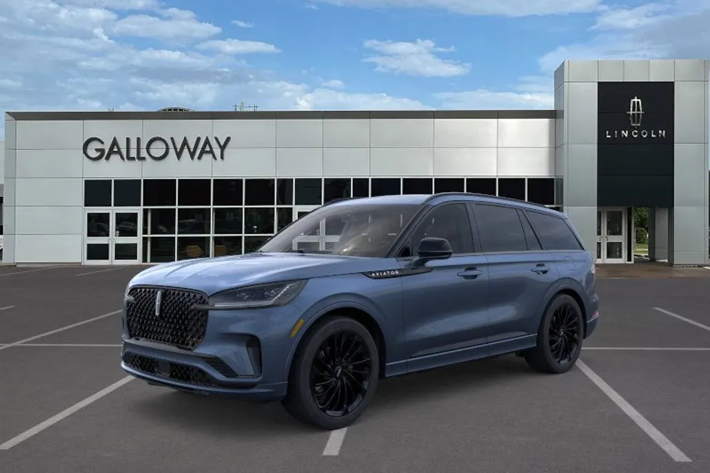 2025 Lincoln Aviator Reserve photo 1