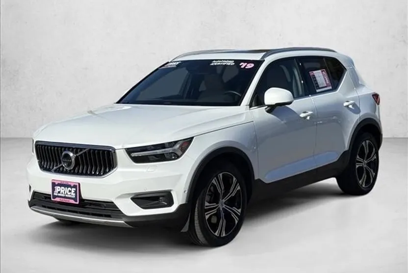 2019 Volvo XC40 Inscription photo 1