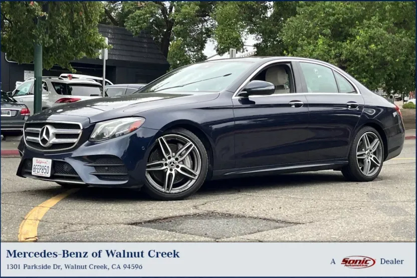 2018 Mercedes Benz E 300 Sedan photo 1