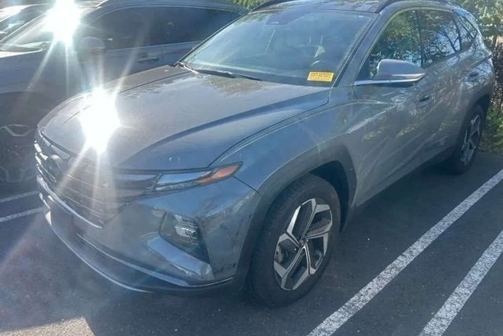 2024 Hyundai Tucson Limited photo 1