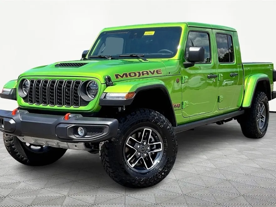 2025 Jeep Gladiator Mojave photo 1