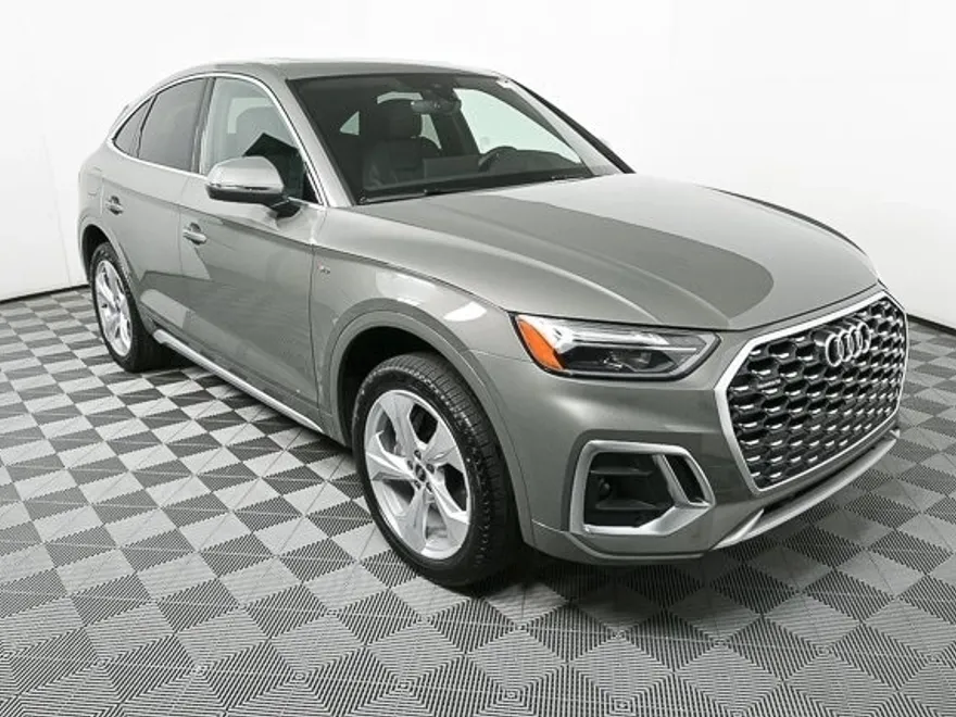 2025 Audi Q5 Sportback 45 S line Premium Plus photo 1