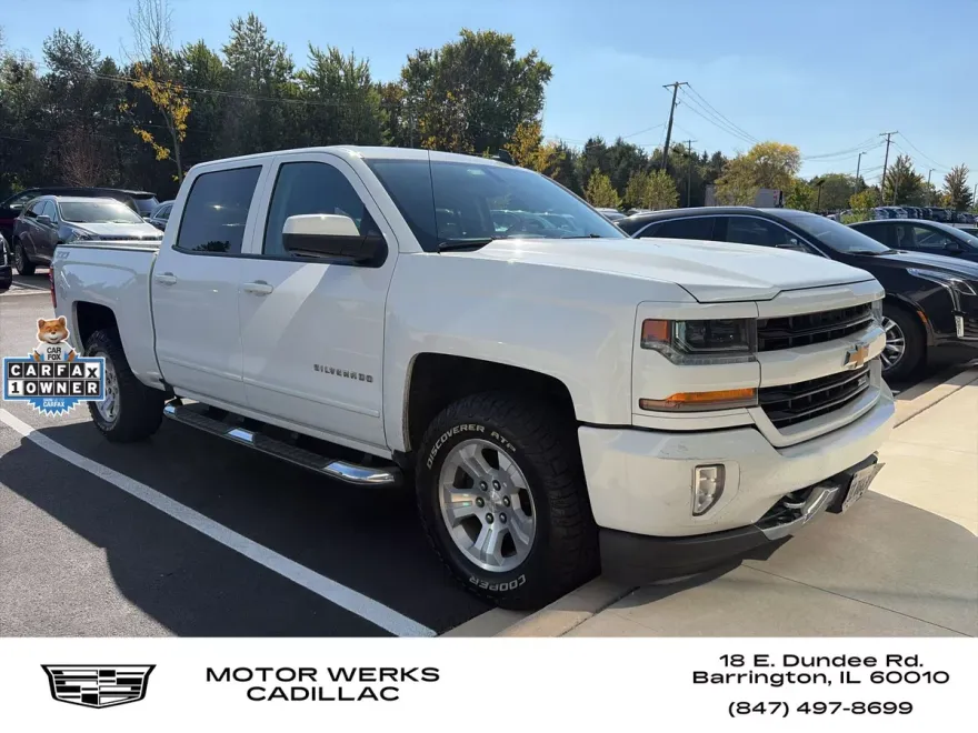 2017 Chevrolet Silverado 1500 LT photo 1