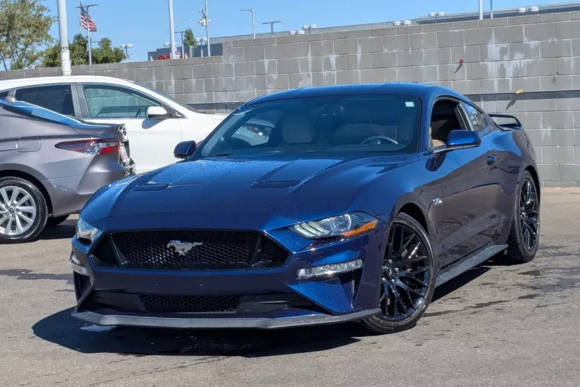 2018 Ford Mustang GT photo 1