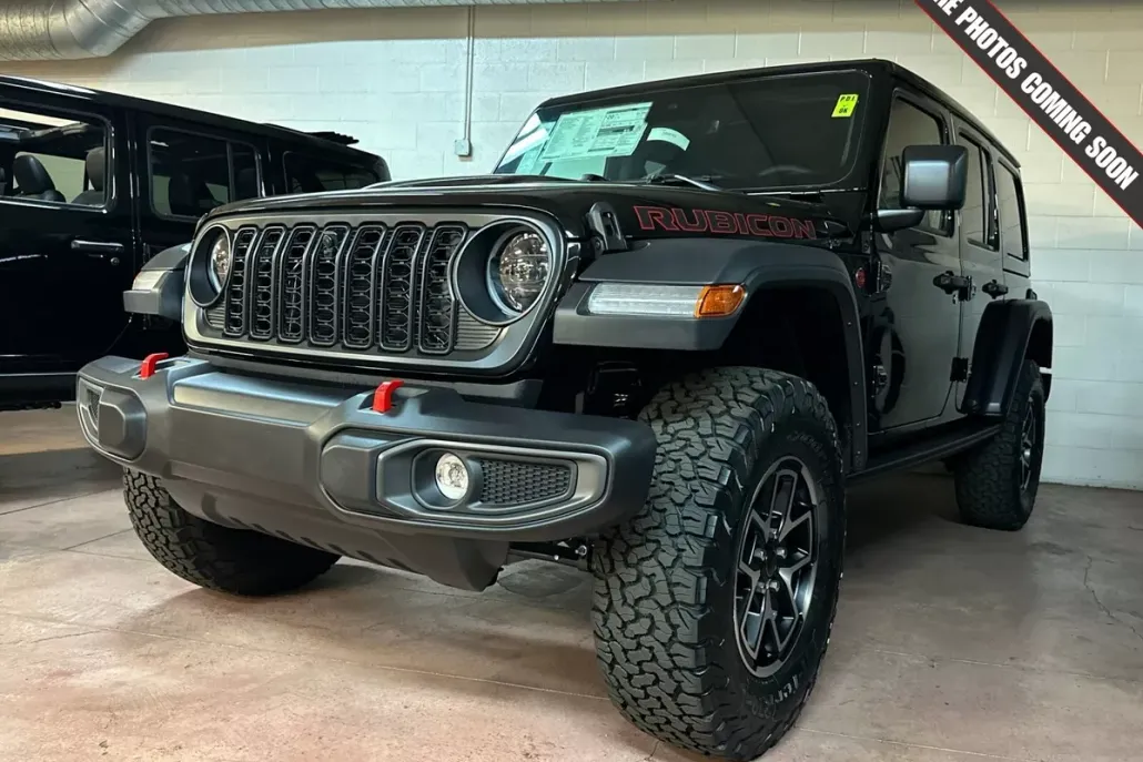 2025 Jeep Wrangler Rubicon photo 1