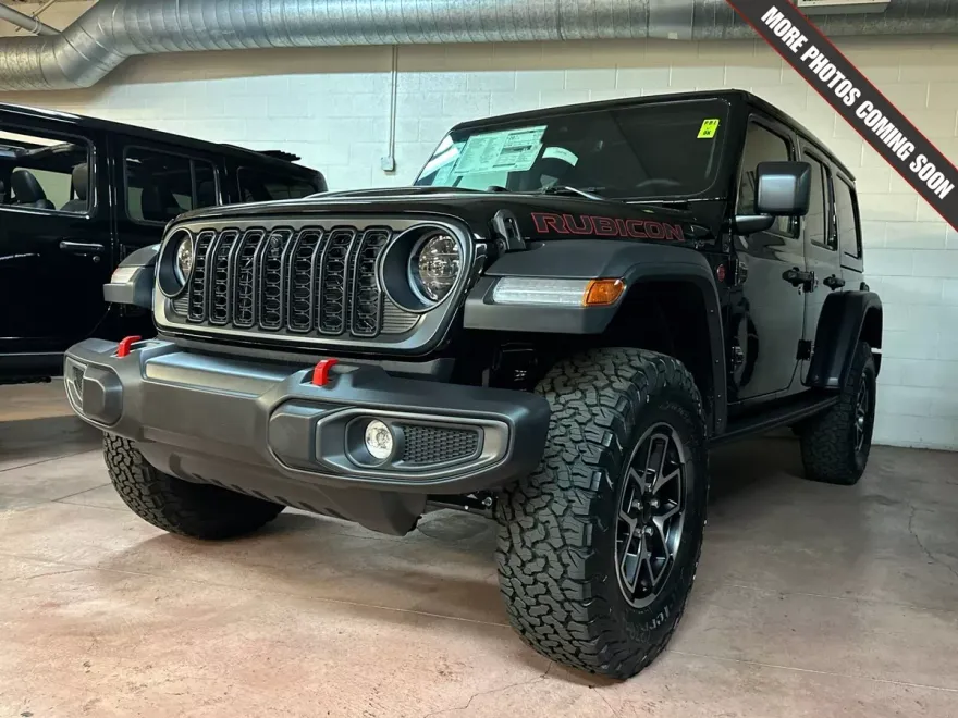 2025 Jeep Wrangler Rubicon photo 1