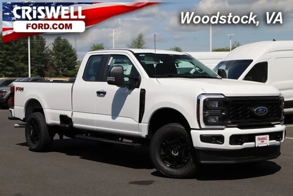 2025 Ford F-350 XL photo 1
