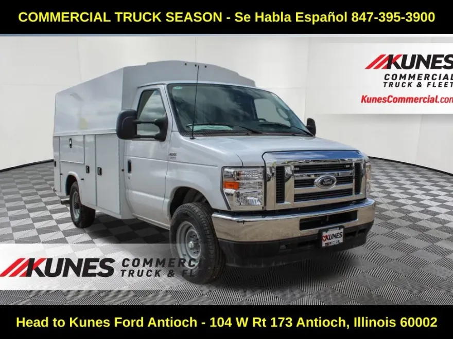 2025 Ford E-350 Base photo 1