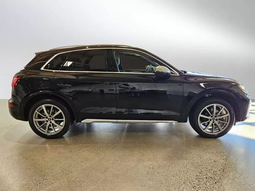 2022 Audi SQ5 Premium photo 1