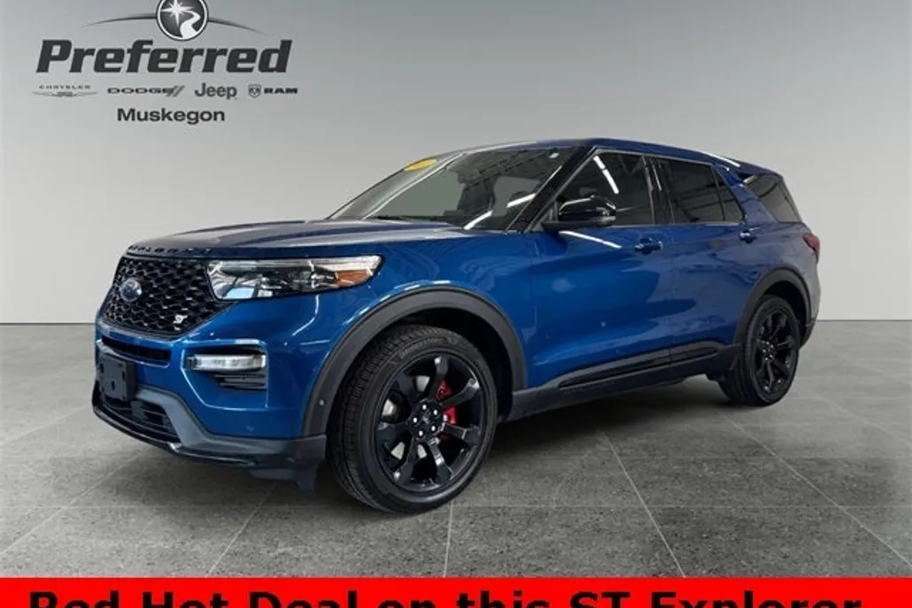 2021 Ford Explorer ST photo 1