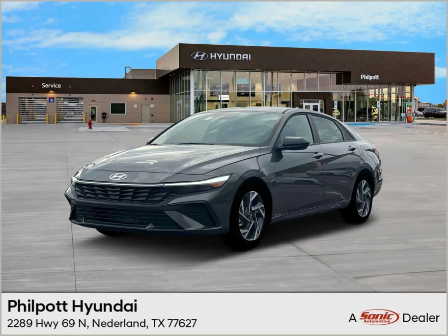 2025 Hyundai Elantra SEL Sport photo 1