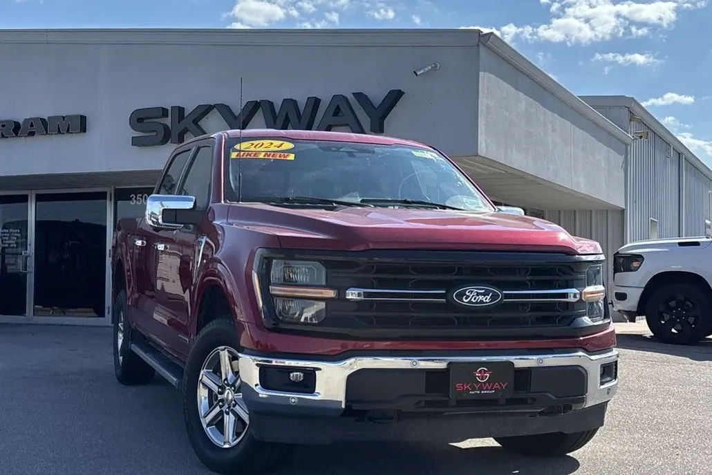 2024 Ford F-150 XLT photo 1