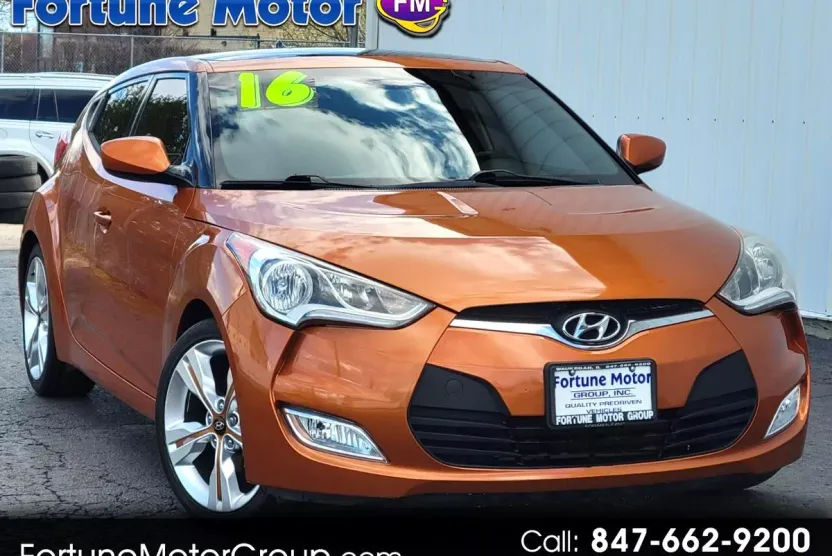 2016 Hyundai Veloster photo 1