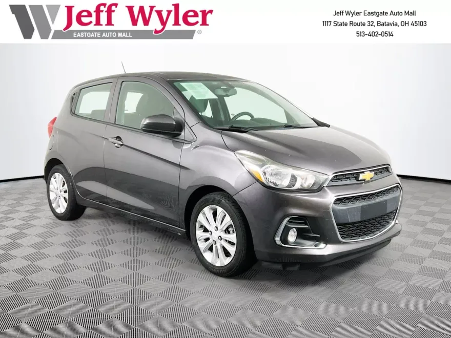 2016 Chevrolet Spark LT photo 1