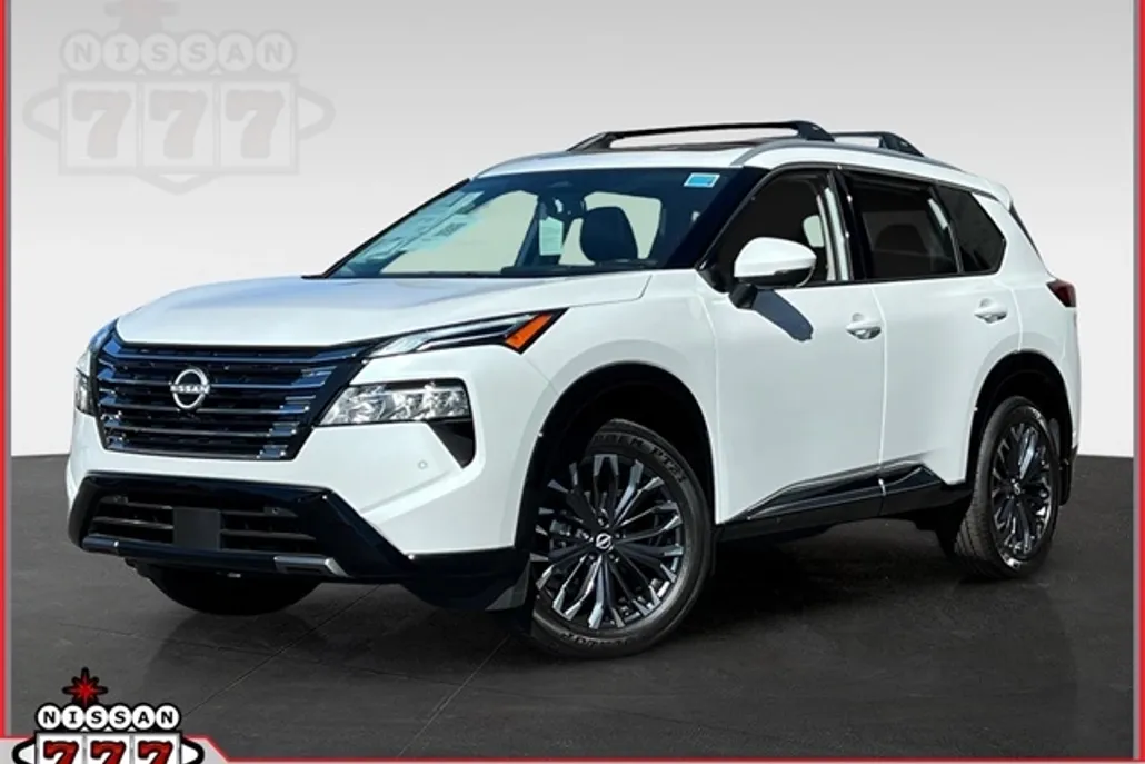 2025 Nissan Rogue Platinum photo 1