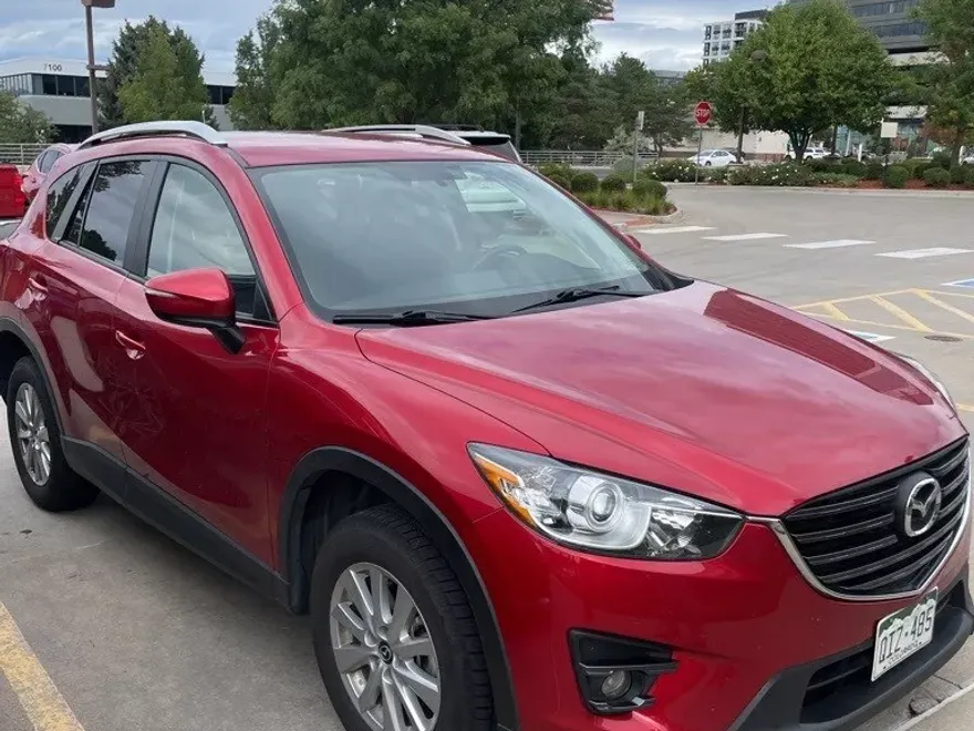 2016 Mazda CX-5 Touring photo 1