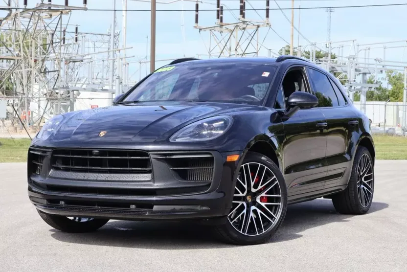 2023 Porsche Macan GTS photo 1