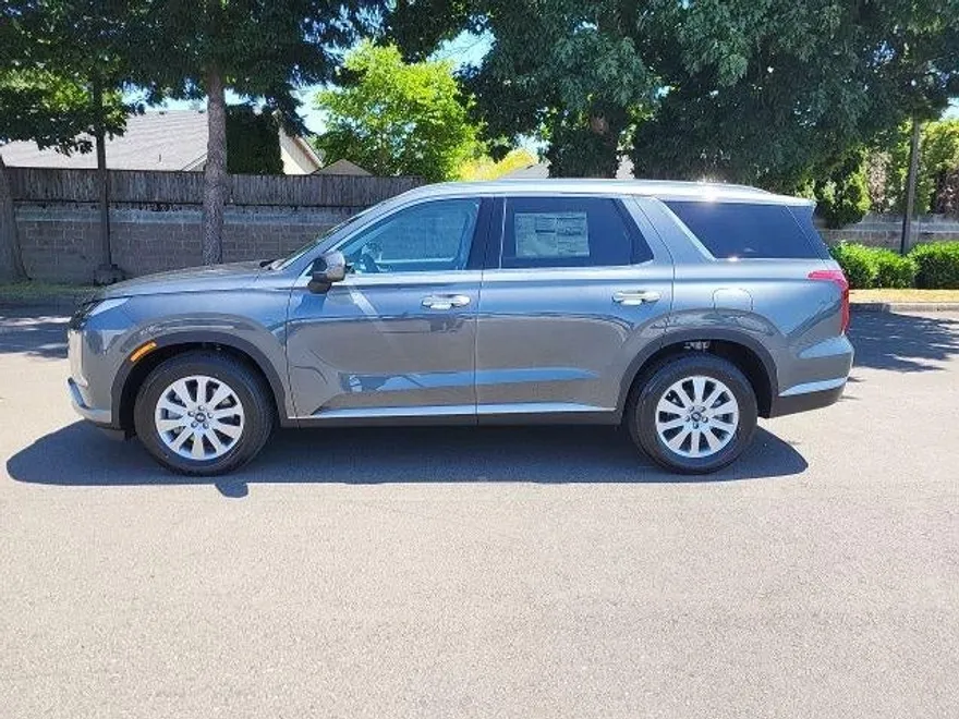 2025 Hyundai Palisade SEL photo 1