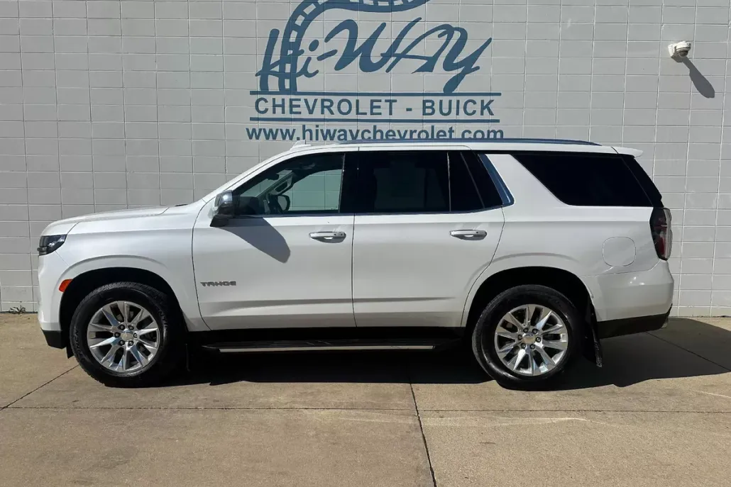 2024 Chevrolet Tahoe Premier photo 1