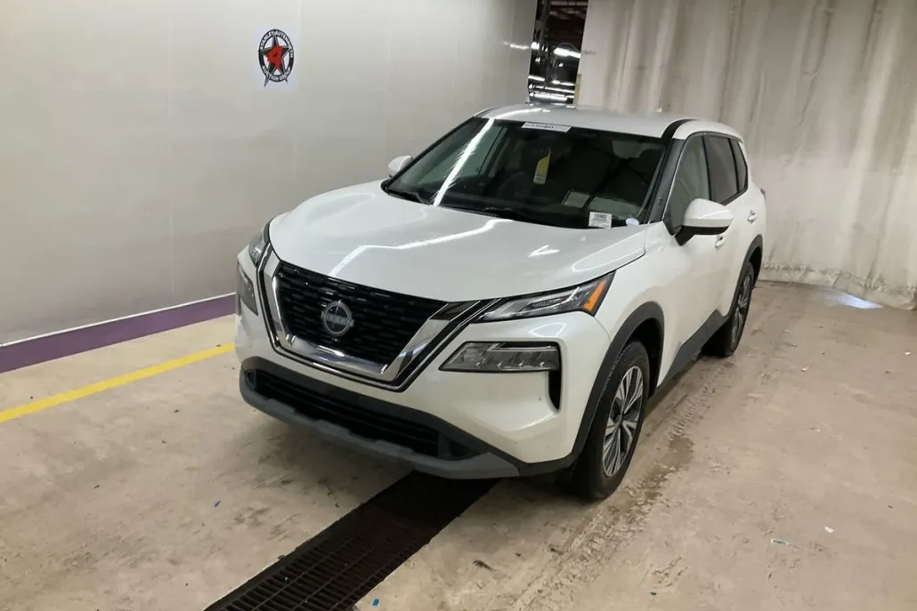2023 Nissan Rogue SV photo 1