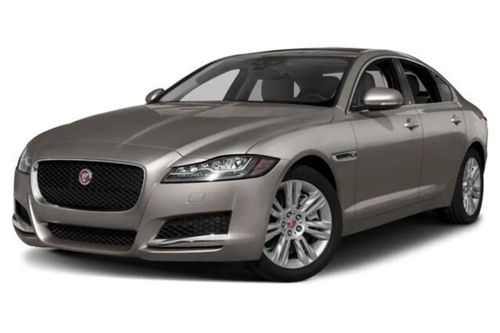 2018 Jaguar XF 25t Premium photo 1