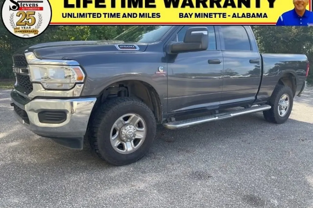2023 Ram 2500 Tradesman photo 1