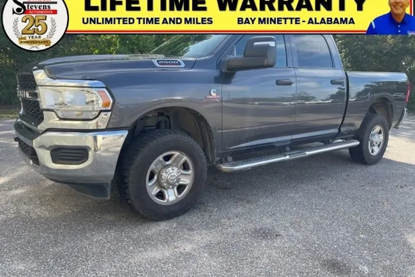 2023 Ram 2500 Tradesman photo 1