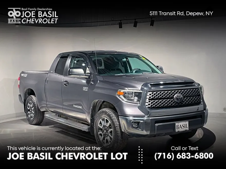 2018 Toyota Tundra SR5 photo 1