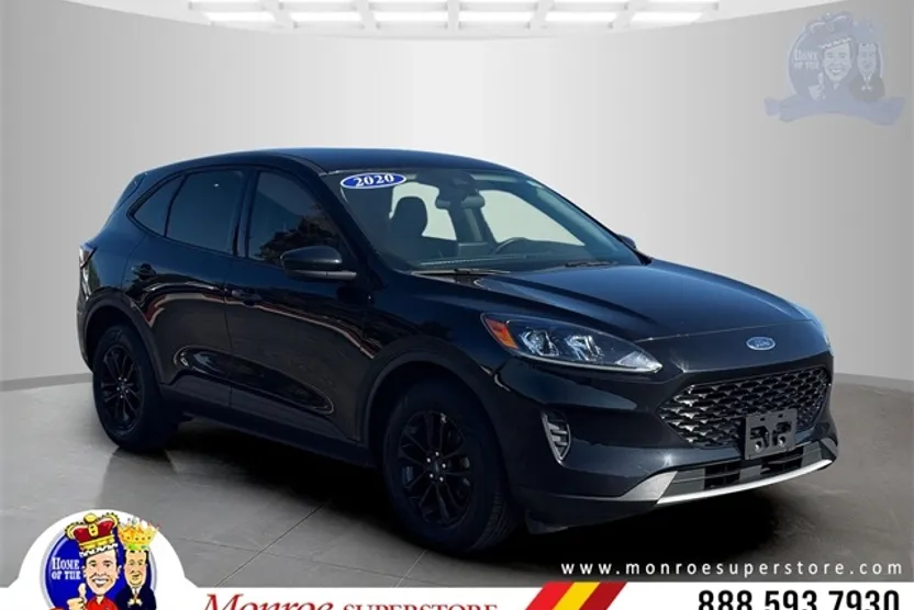 2020 Ford Escape SE Sport Hybrid photo 1