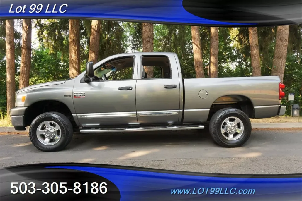 2009 Dodge Ram SLT photo 1