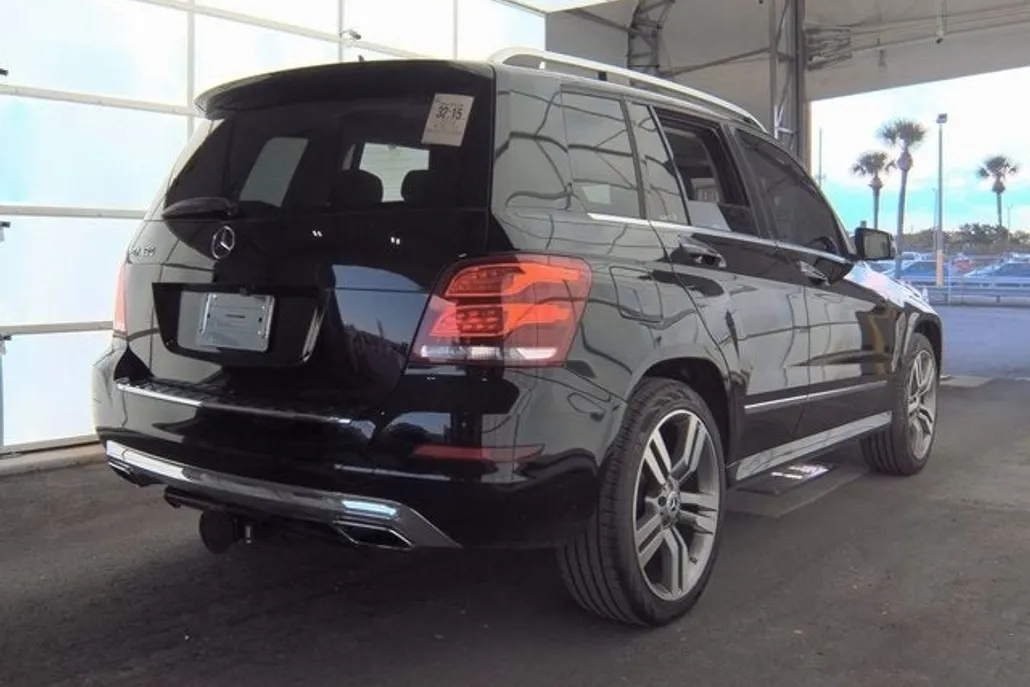 2015 Mercedes Benz GLK 350 photo 1
