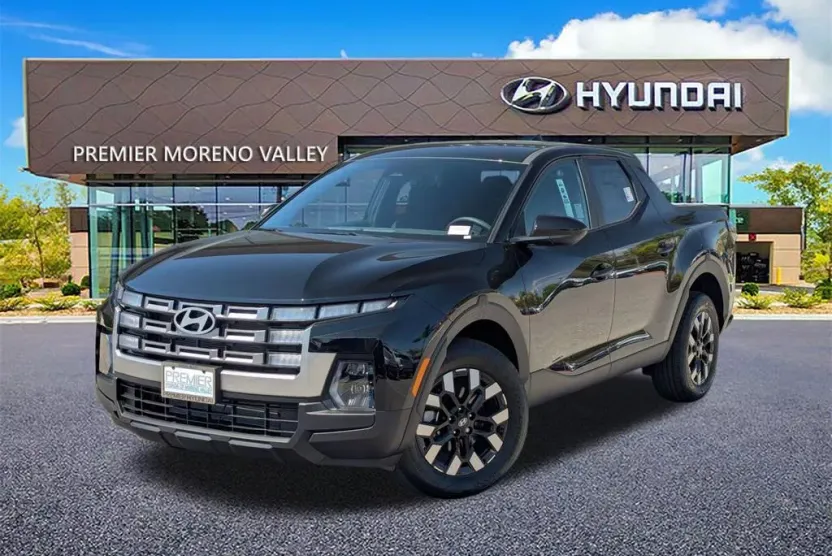 2025 Hyundai Santa Cruz SE photo 1
