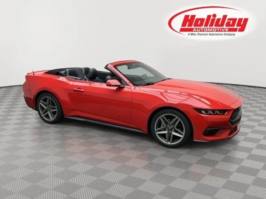 2025 Ford Mustang EcoBoost Premium photo 1