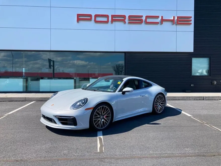 2024 Porsche 911 4S photo 1