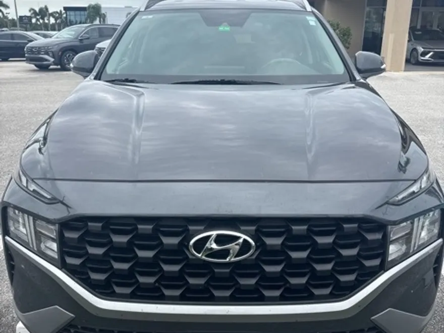 2023 Hyundai Santa Fe SEL photo 1