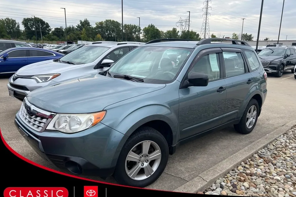 2011 Subaru Forester 2.5X photo 1