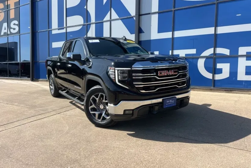 2023 Gmc Sierra 1500 SLT photo 1