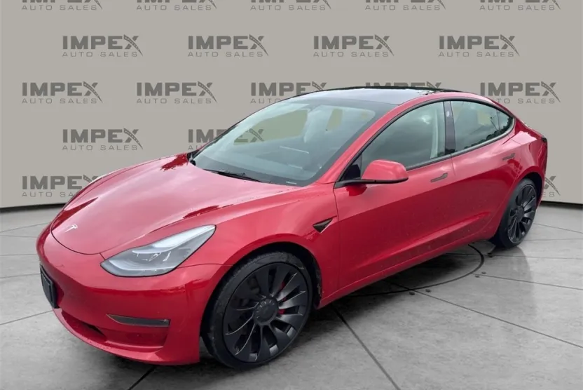 2023 Tesla Model 3 Performance photo 1