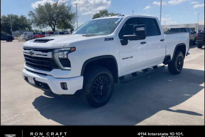 2024 Chevrolet Silverado 3500HD LTZ photo 1