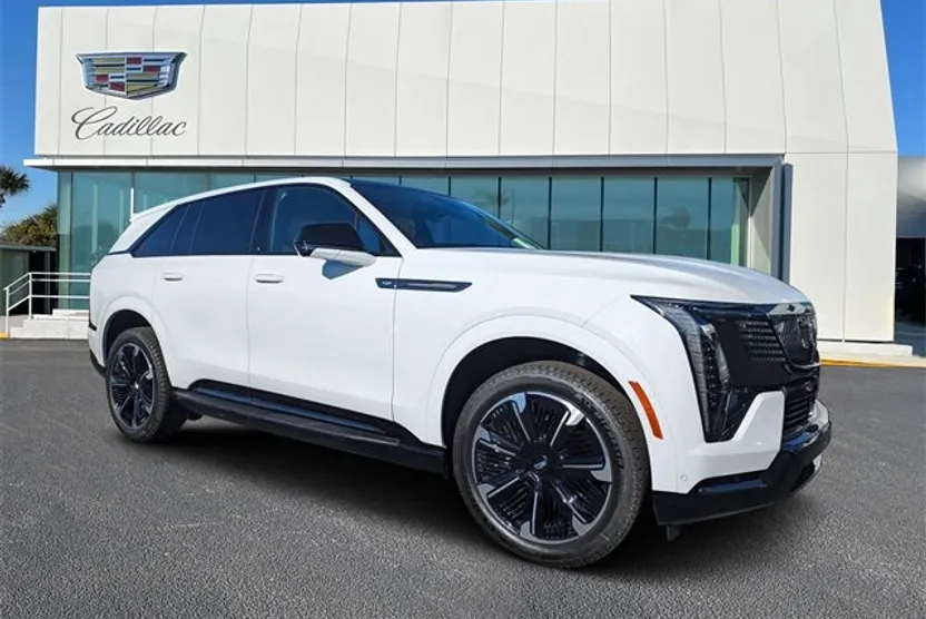2025 Cadillac Escalade IQ Sport photo 1